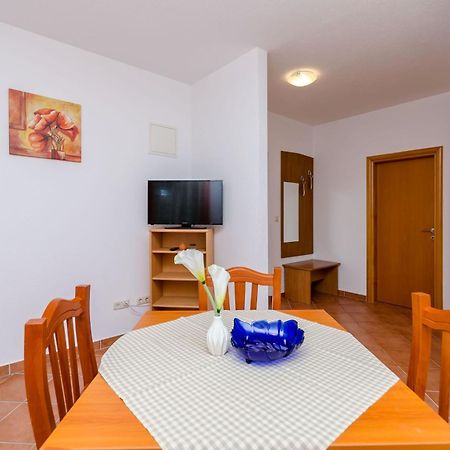 Apartments Palm Tree Трогир Экстерьер фото