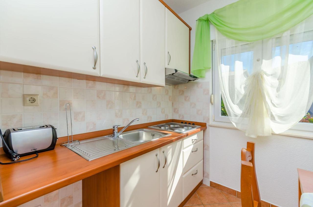 Apartments Palm Tree Трогир Экстерьер фото